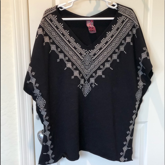 Johnny Was Tops - JOHNNY WAS PONCHO JACKET - OS